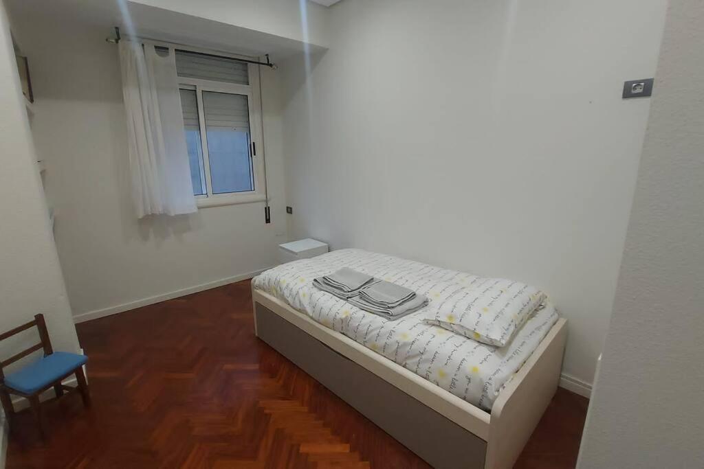 Piso Lujo En Gran Via Con Garaje Appartement Comarca de Comarca de Vigo Buitenkant foto