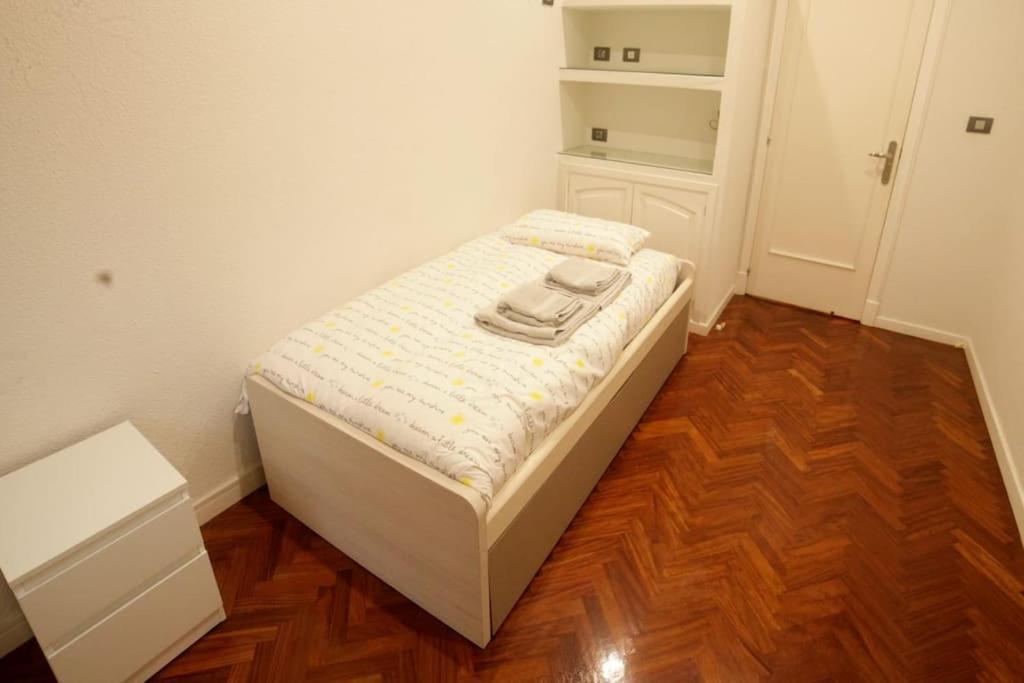 Piso Lujo En Gran Via Con Garaje Appartement Comarca de Comarca de Vigo Buitenkant foto