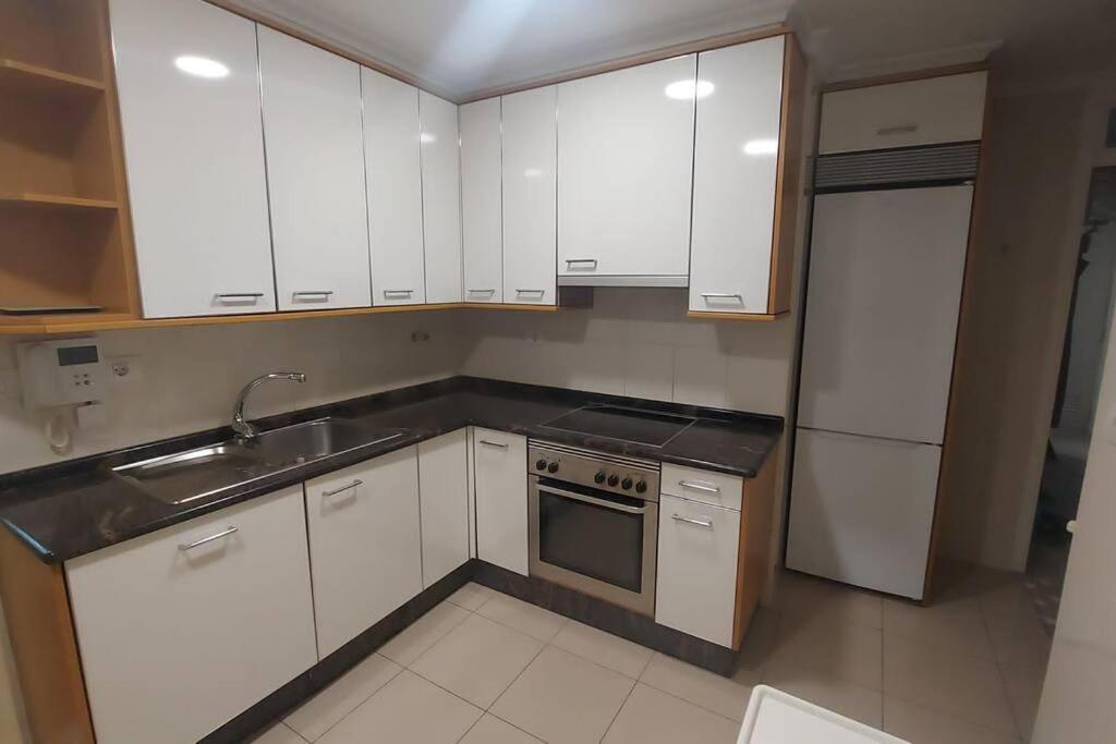 Piso Lujo En Gran Via Con Garaje Appartement Comarca de Comarca de Vigo Buitenkant foto